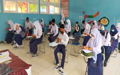 SMA NEGERI 1 SIGI MELAKSANAKAN TES ONLINE DAN WAWANCARA TAHAP 1 PENERIMAAN PESERTA DIDIK BARU (PPDB) TP. 2022/2023