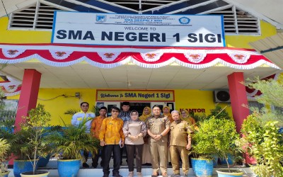 KEDATANGAN KADIS DIKBUD PROV. SULTENG DAN KACABDIS DIKMEN WIL.I DI SMAN 1 SIGI